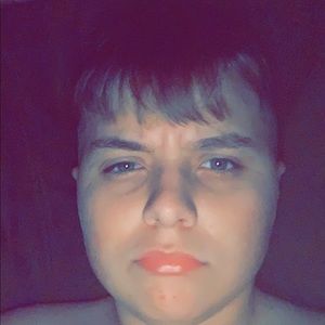 Meet your Posher, Lizzie